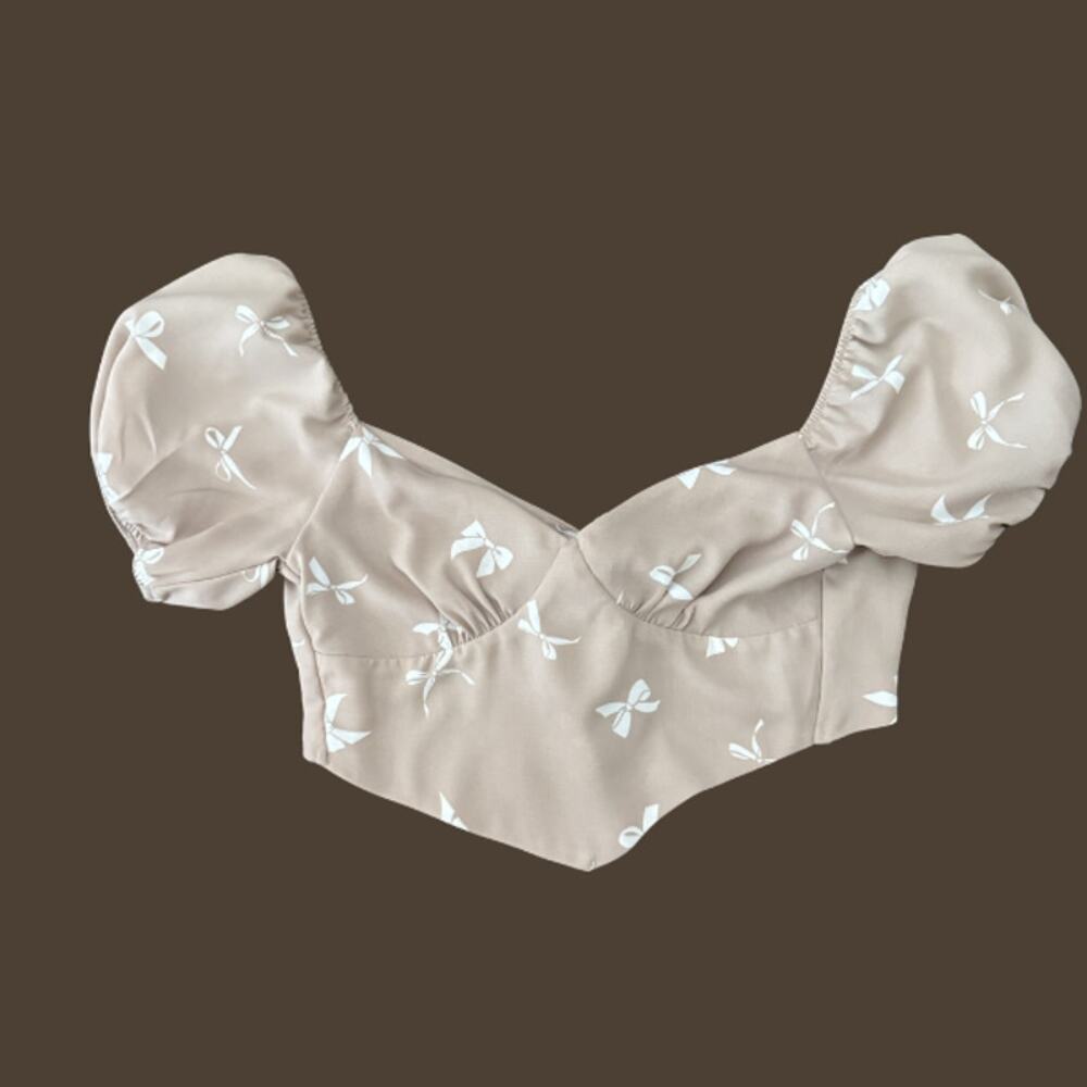 Le Lis Collection Beige Bow Print Puff Sleeve Tie Back Crop Top XS